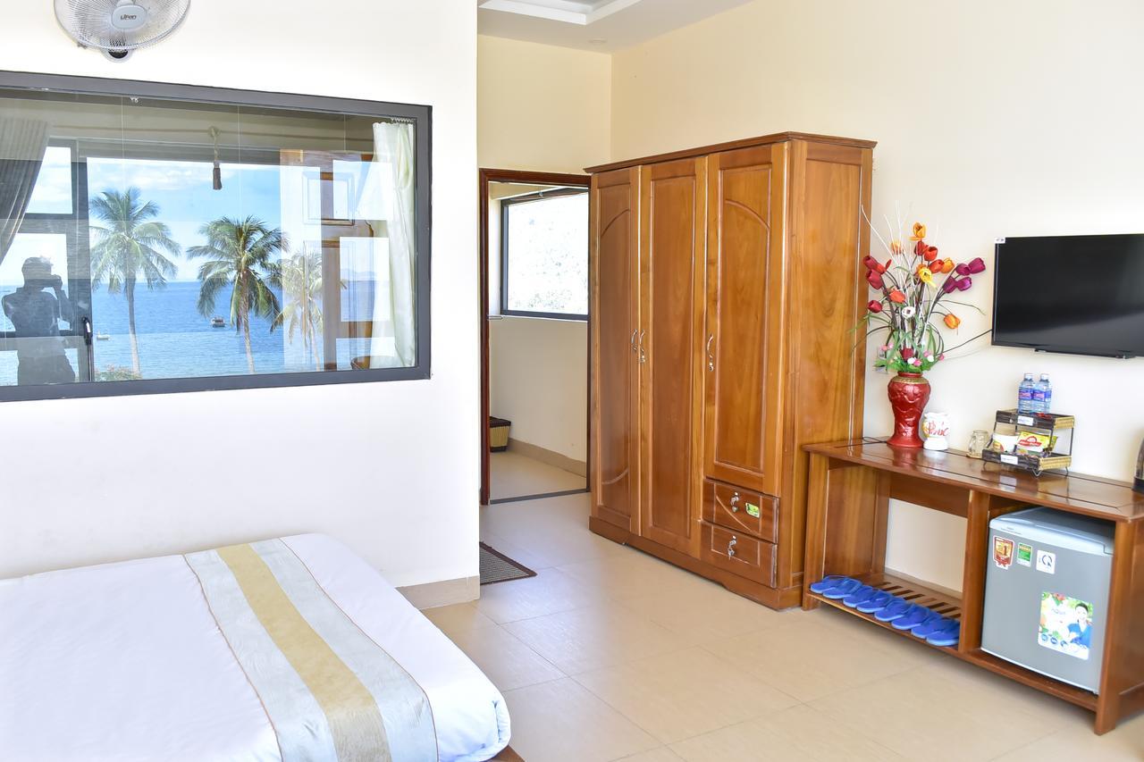 Sea View Dn Hotel Da Nang Buitenkant foto