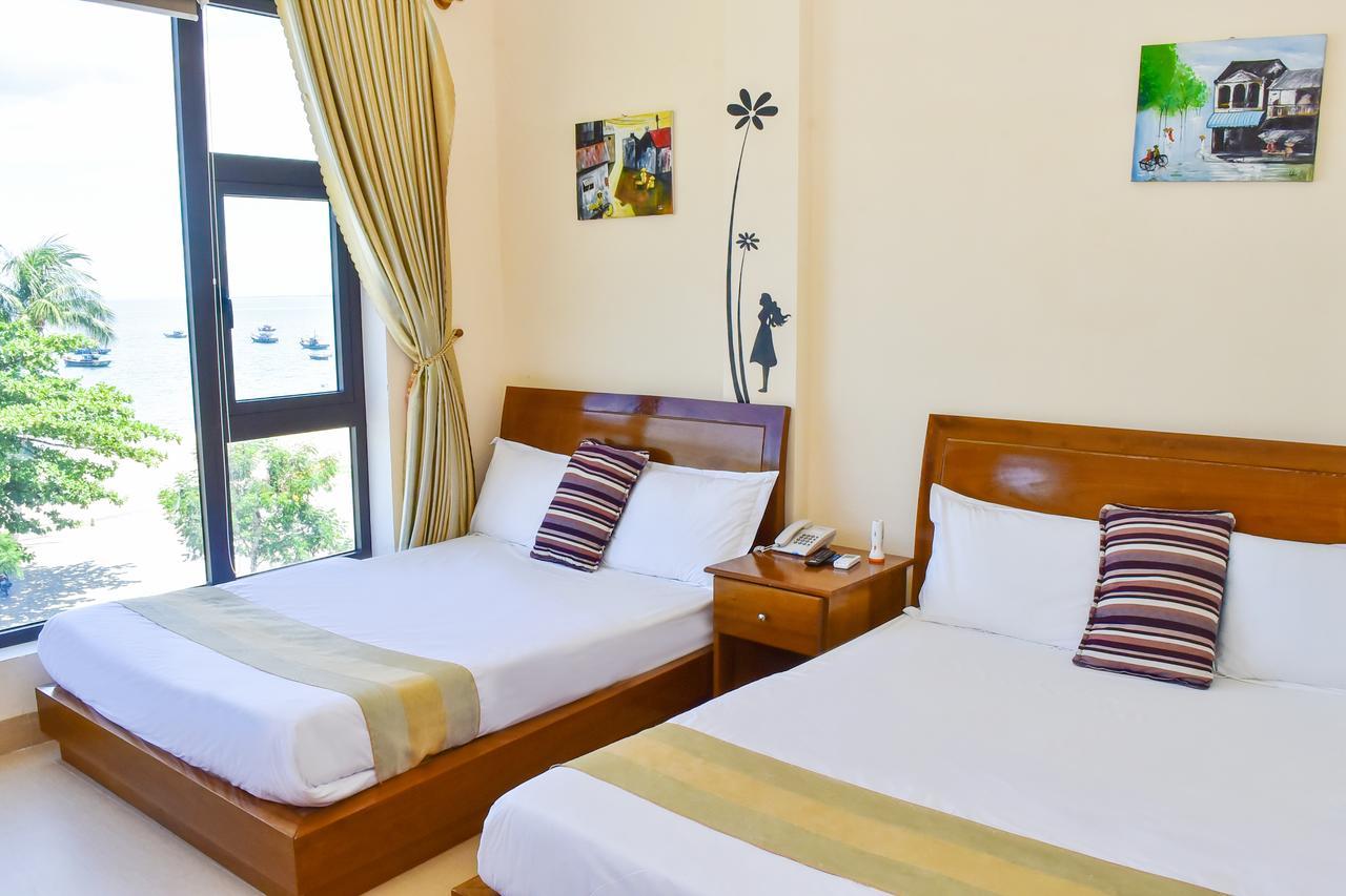 Sea View Dn Hotel Da Nang Buitenkant foto
