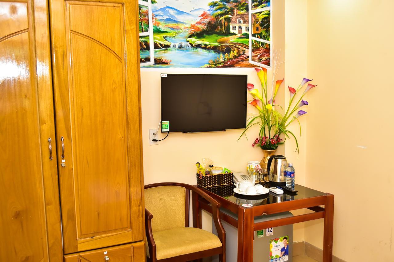 Sea View Dn Hotel Da Nang Buitenkant foto