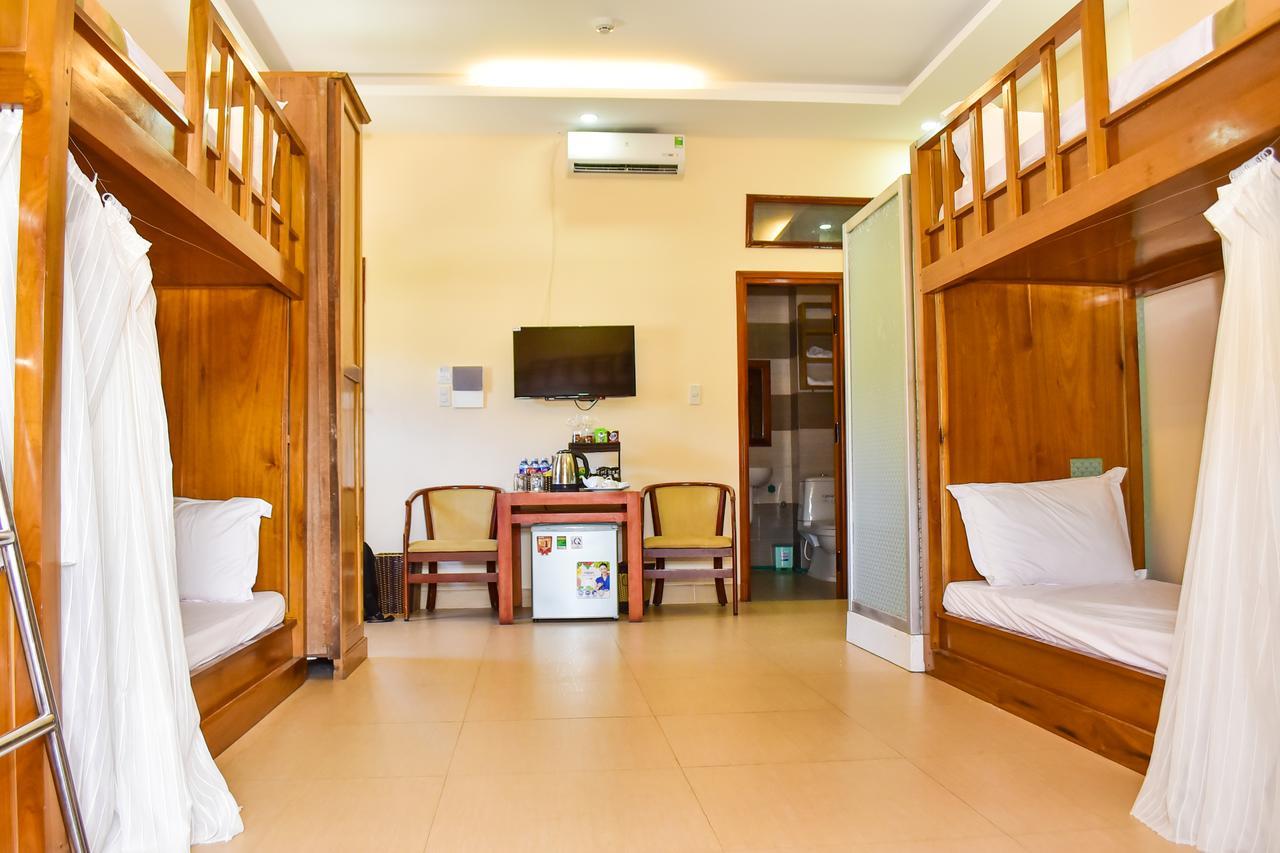 Sea View Dn Hotel Da Nang Buitenkant foto