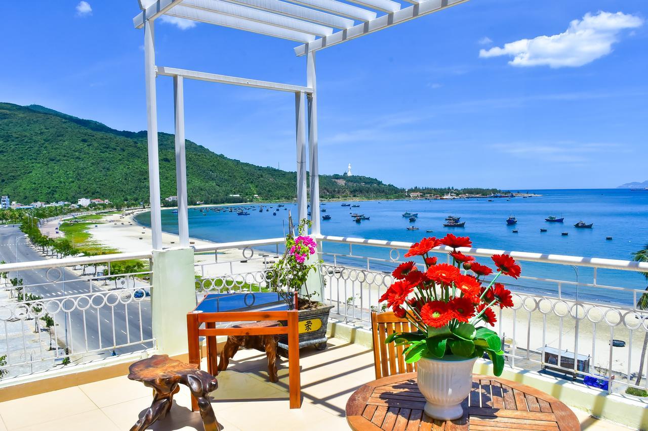 Sea View Dn Hotel Da Nang Buitenkant foto