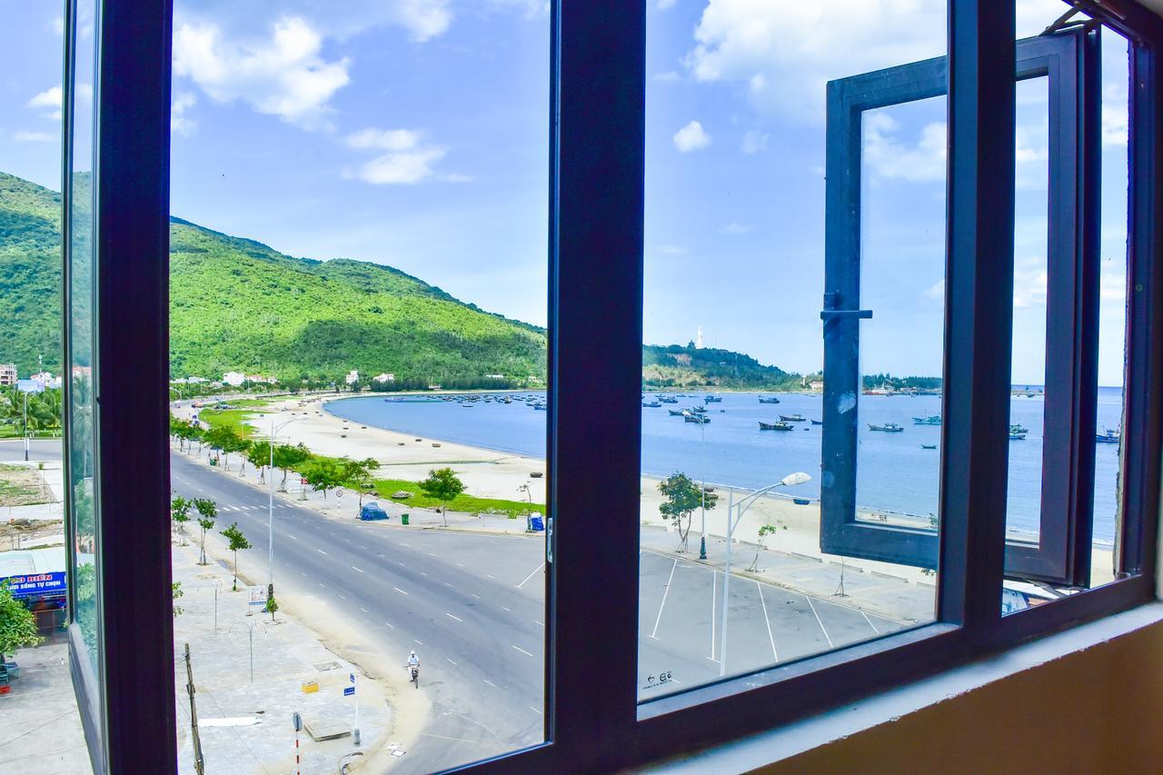 Sea View Dn Hotel Da Nang Buitenkant foto