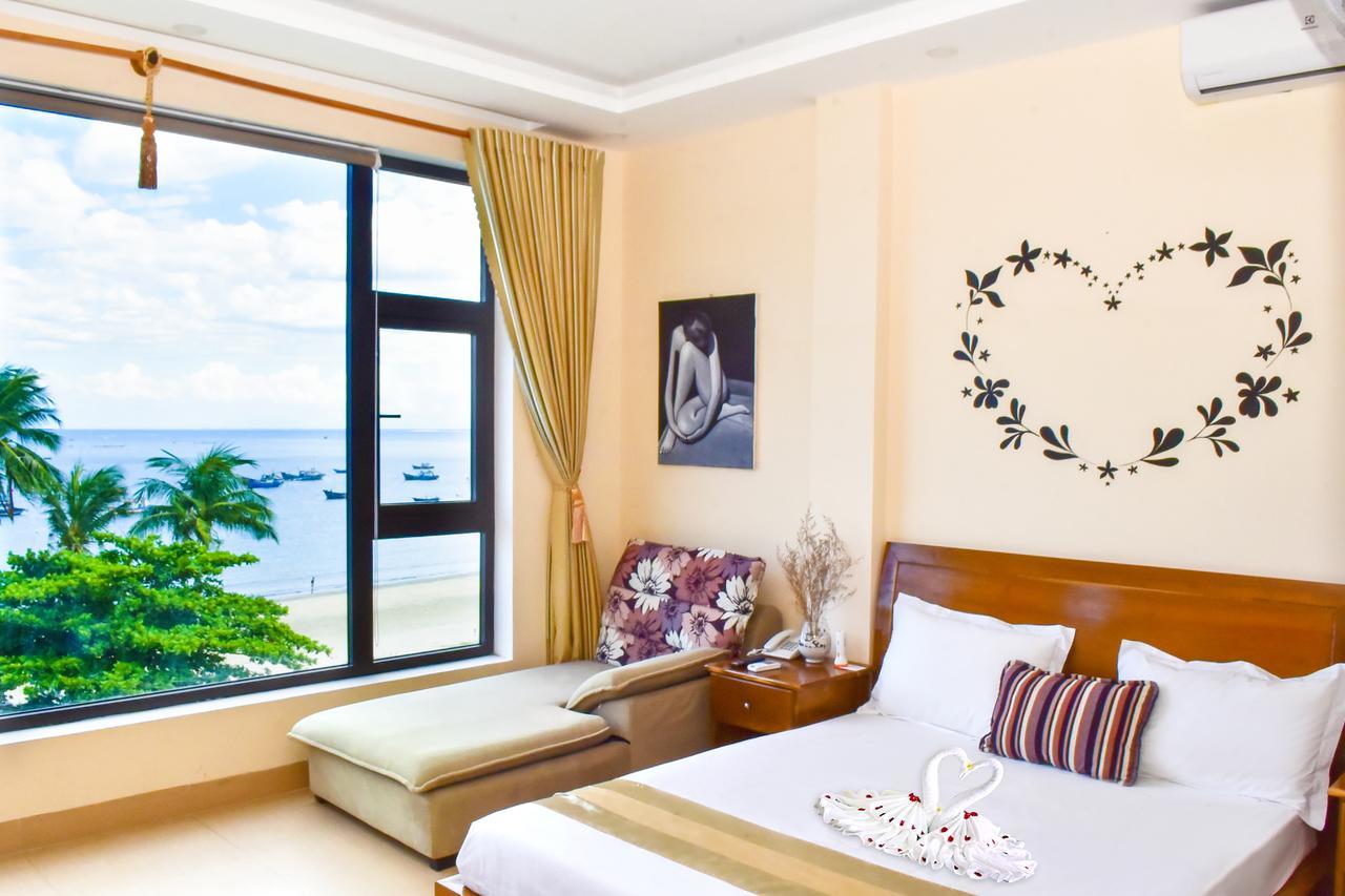 Sea View Dn Hotel Da Nang Buitenkant foto