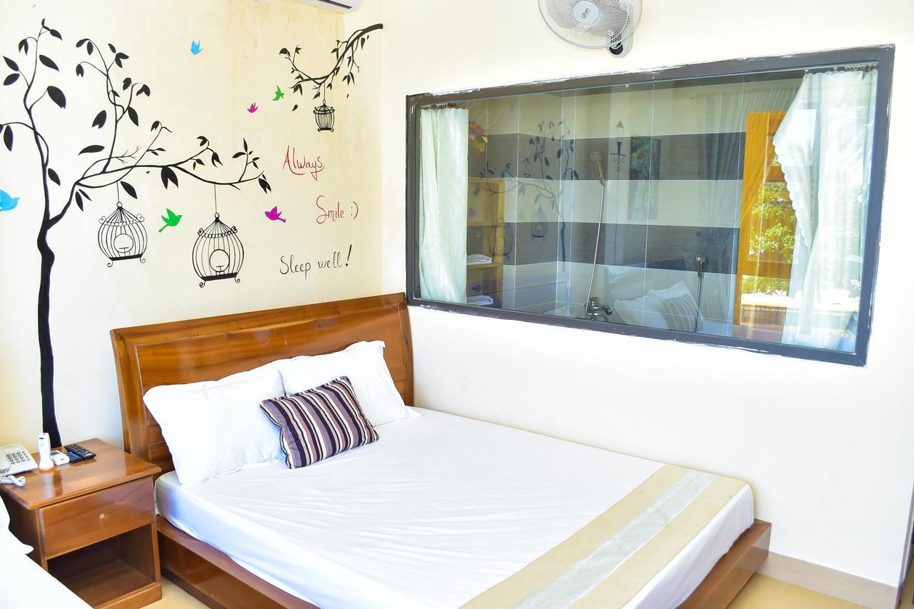 Sea View Dn Hotel Da Nang Buitenkant foto